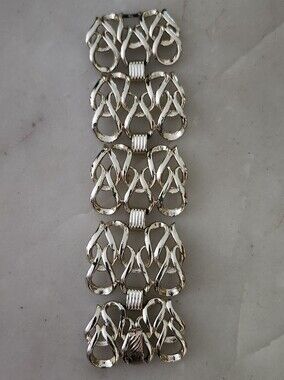 Gold Tone Link Statement Bracelet